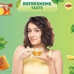 Lipton Green Tea Honey Lemon 10 Bags - Image 2