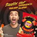 Lays Sizzlin Hot Potato Chips - Image 3