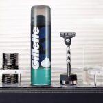 Gillette Sensitive Pre Shaving Foam 418g - Image 2